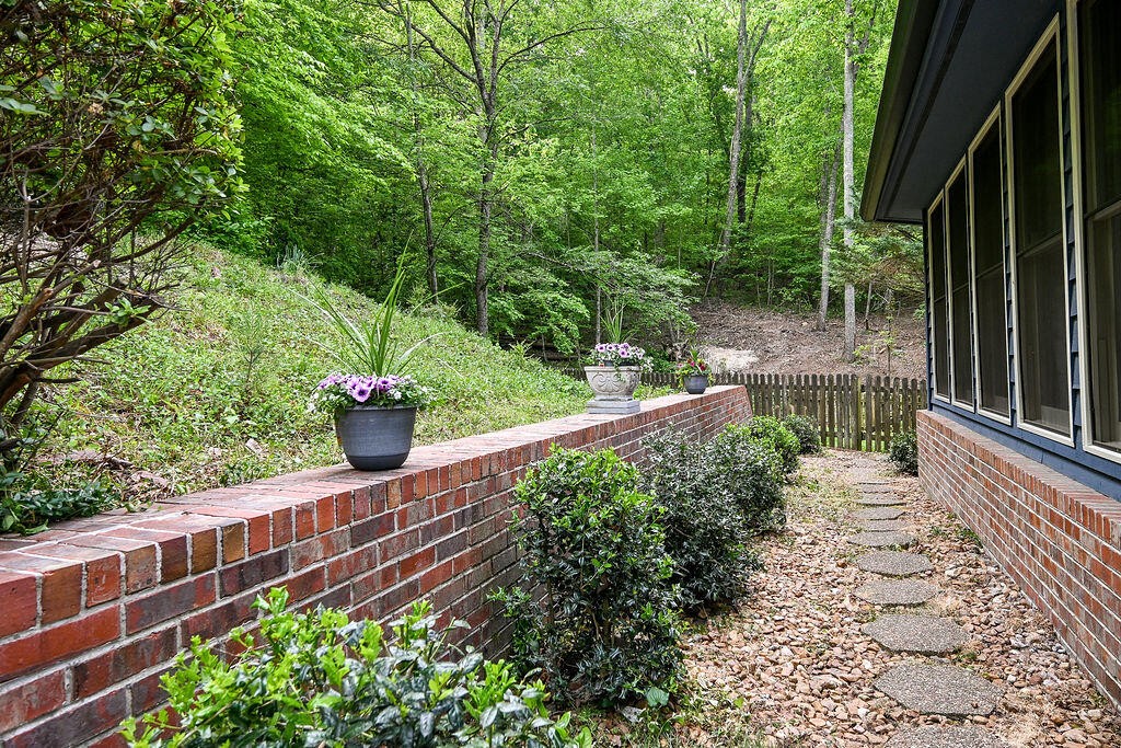 2168 Little Falls Circle, NW Cleveland TN 37311