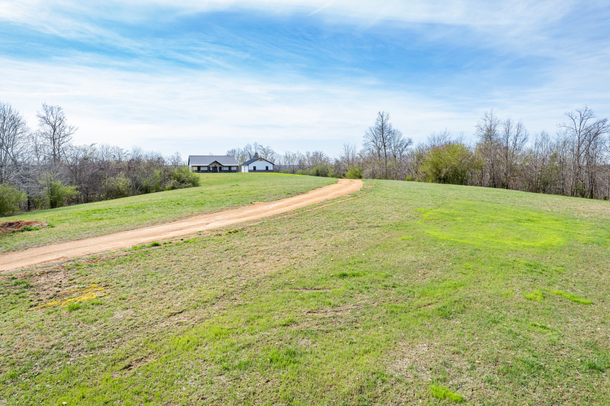 321 Old Sr 48 Centerville TN 37033
