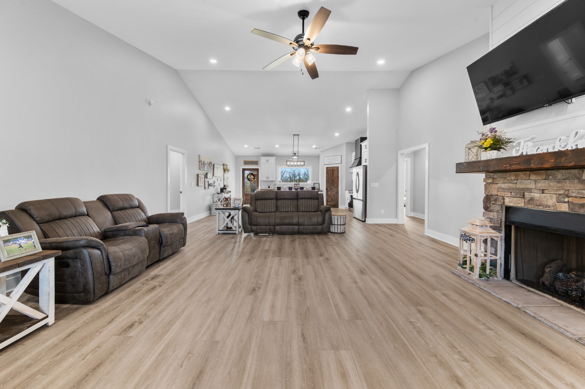 321 Old Sr 48 Centerville TN 37033