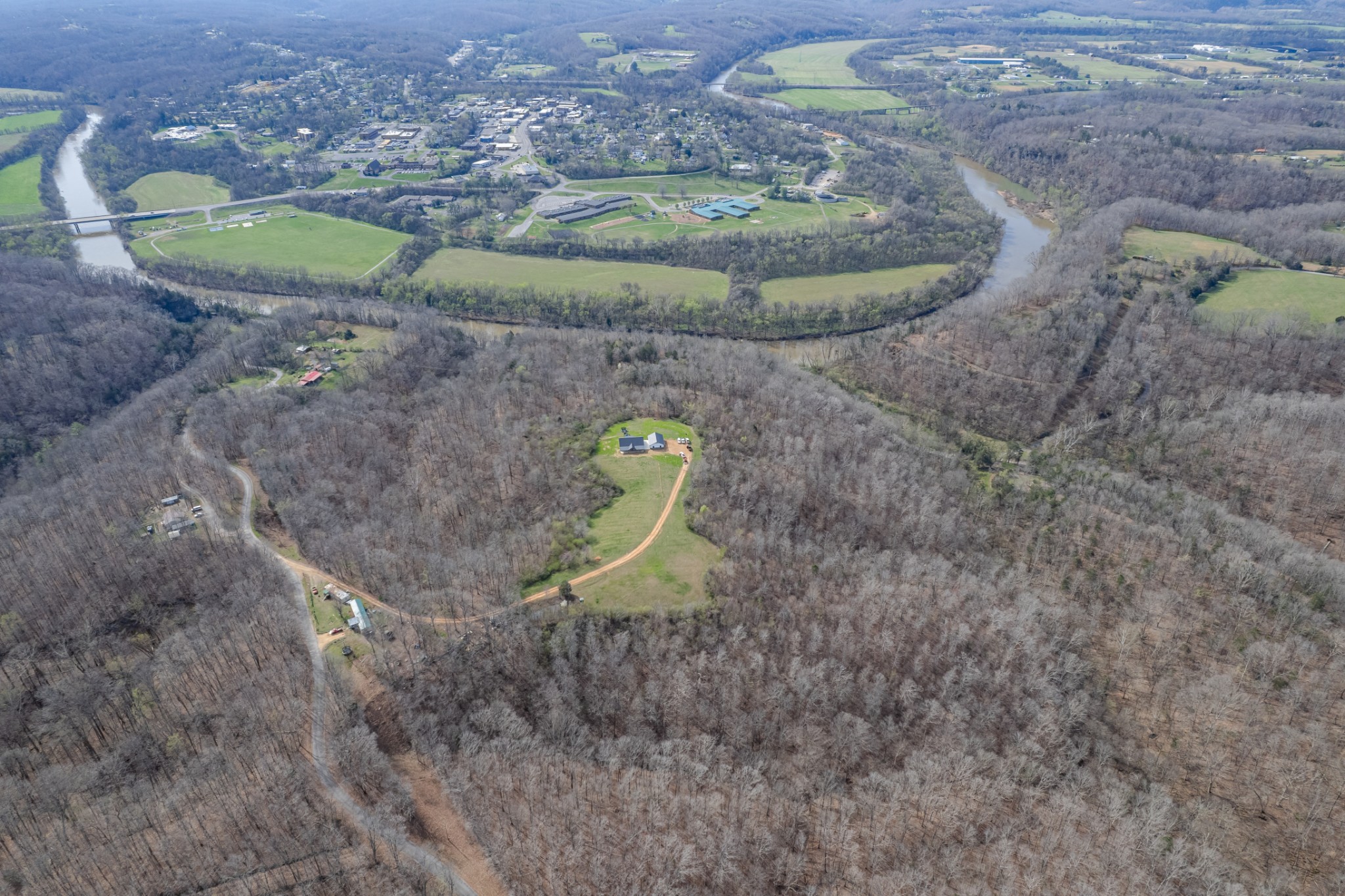 321 Old Sr 48 Centerville TN 37033