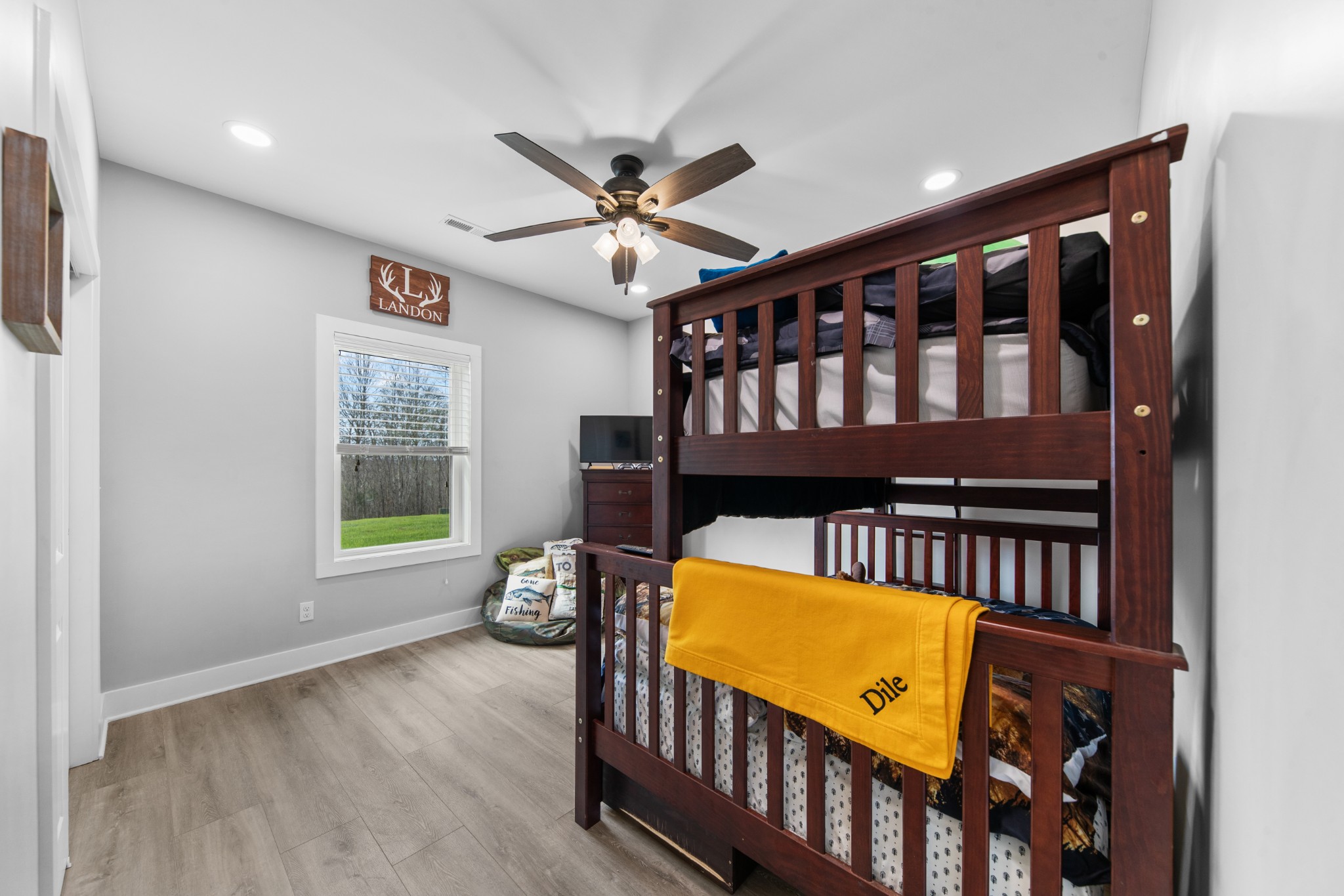 321 Old Sr 48 Centerville TN 37033