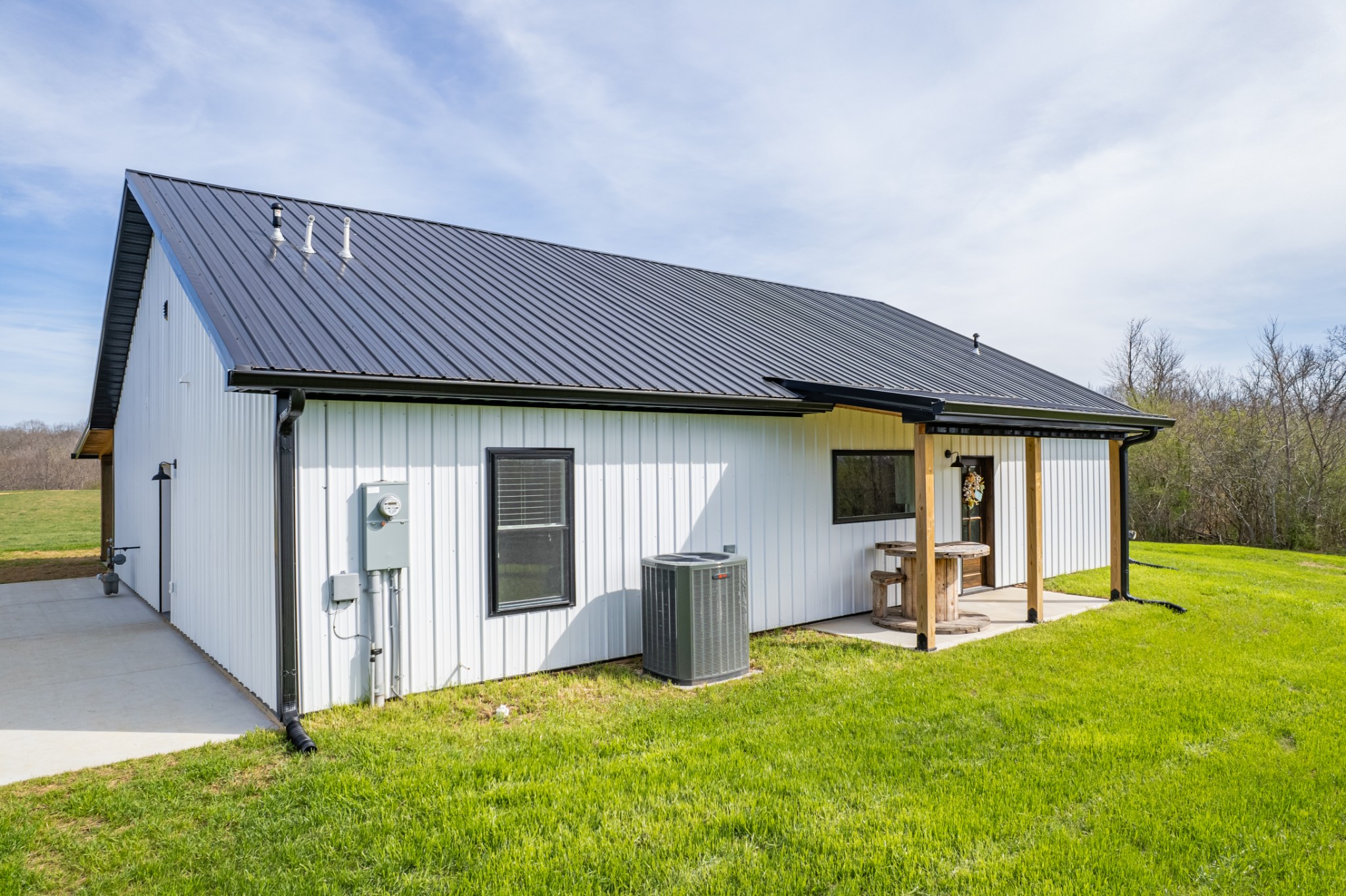 321 Old Sr 48 Centerville TN 37033
