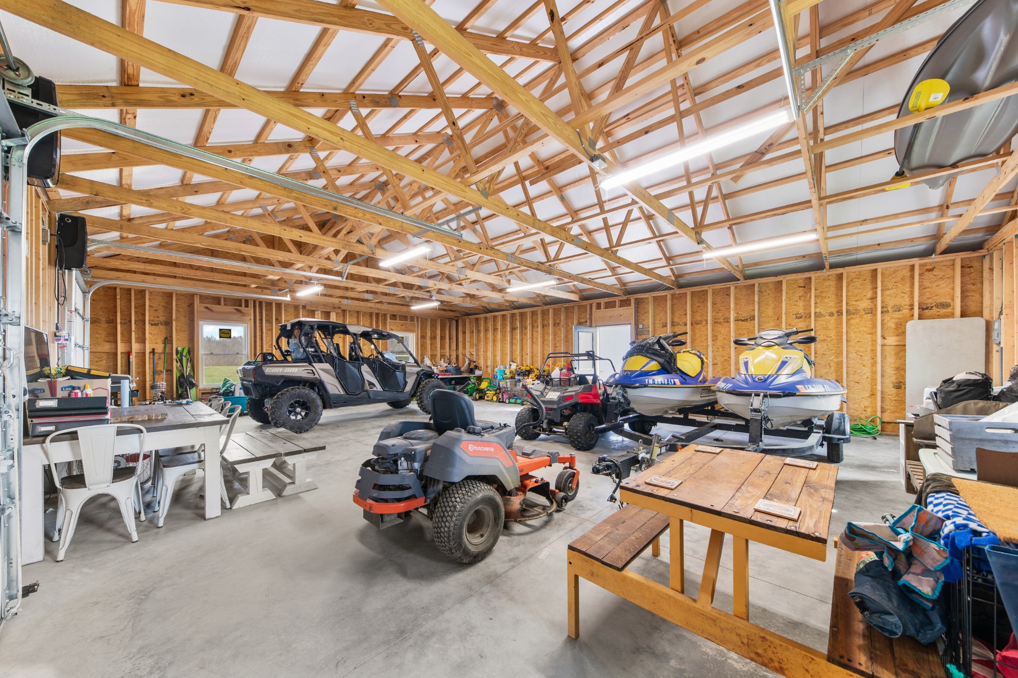 321 Old Sr 48 Centerville TN 37033