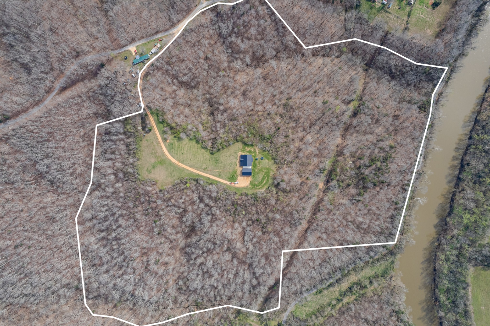321 Old Sr 48 Centerville TN 37033