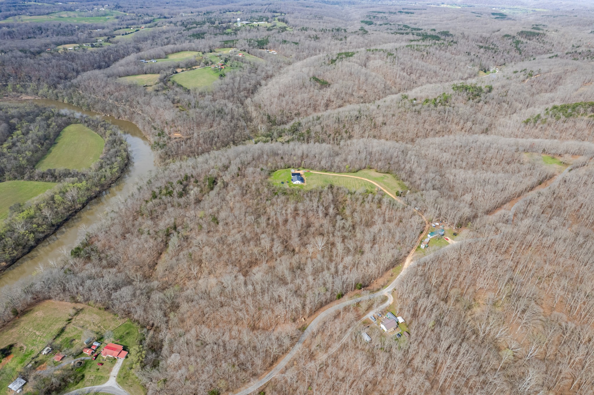 321 Old Sr 48 Centerville TN 37033