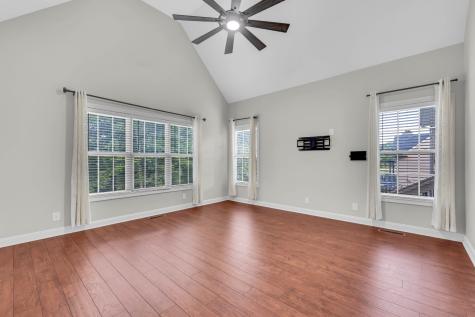 833 E Accipiter Circle Clarksville TN 37043