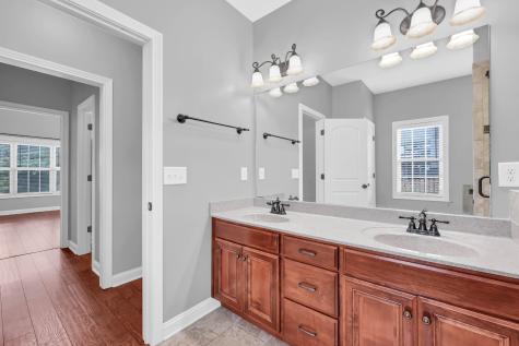833 E Accipiter Circle Clarksville TN 37043