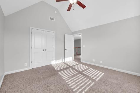 833 E Accipiter Circle Clarksville TN 37043