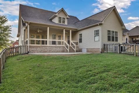833 E Accipiter Circle Clarksville TN 37043