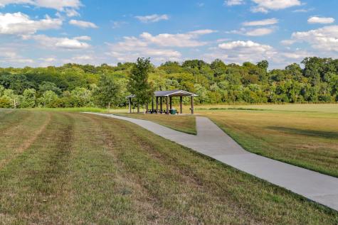 833 E Accipiter Circle Clarksville TN 37043