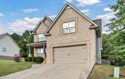 833 E Accipiter Circle Clarksville TN 37043