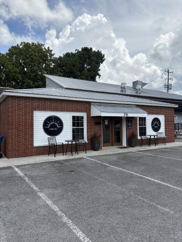 216 N Irwin Street Manchester TN 37355