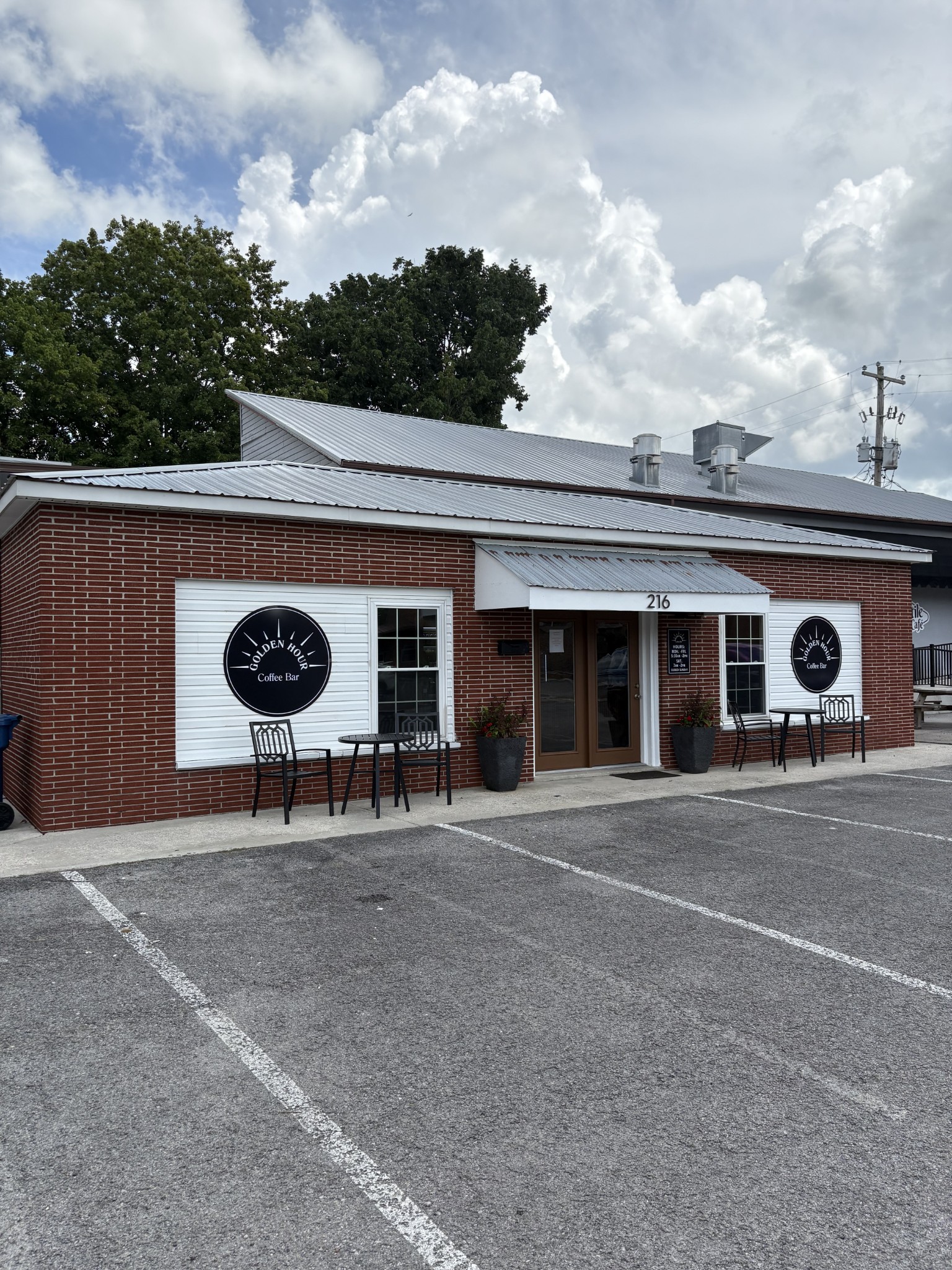 216 N Irwin Street Manchester TN 37355