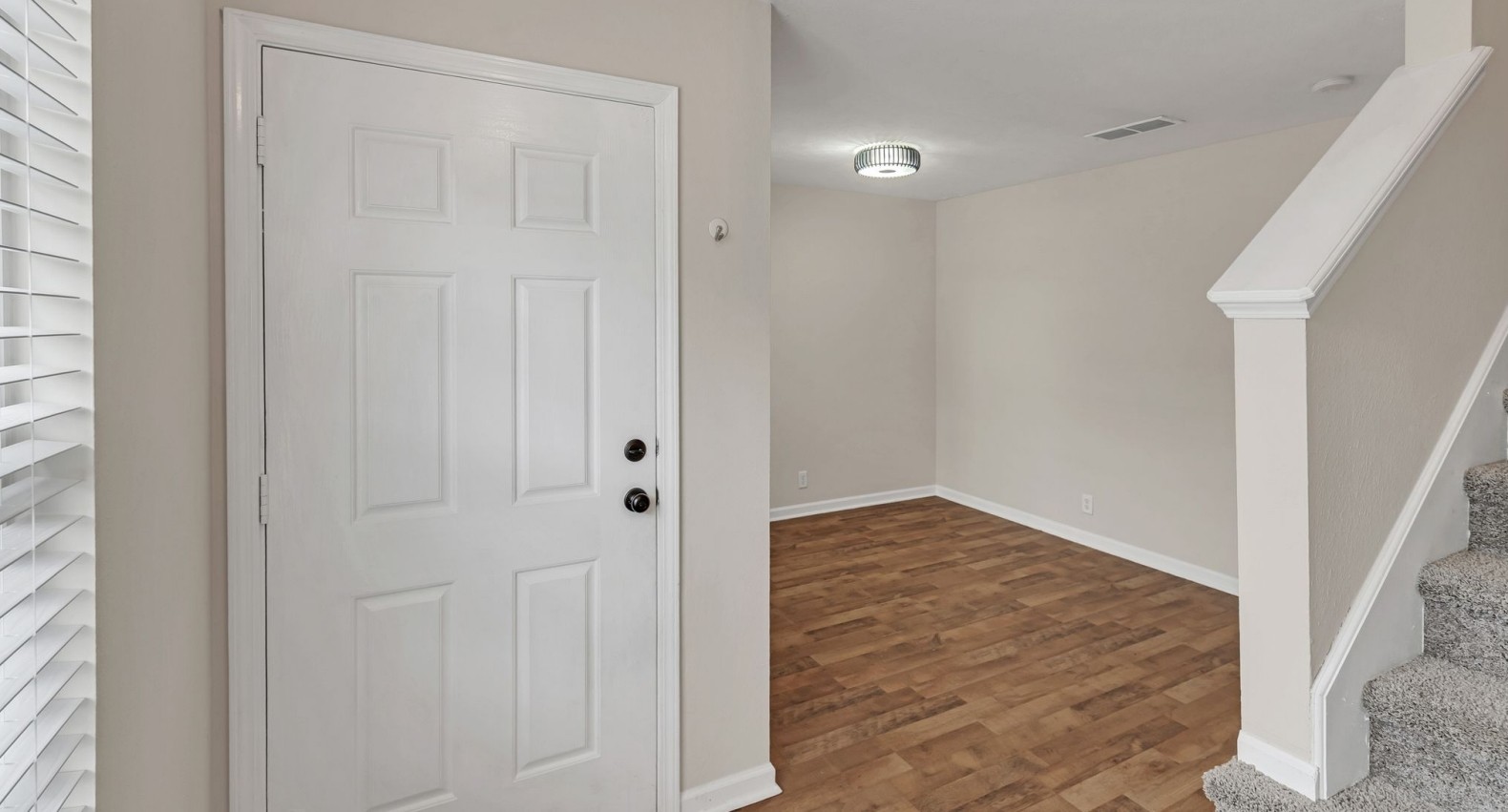 8007 Logan Drive La Vergne TN 37086