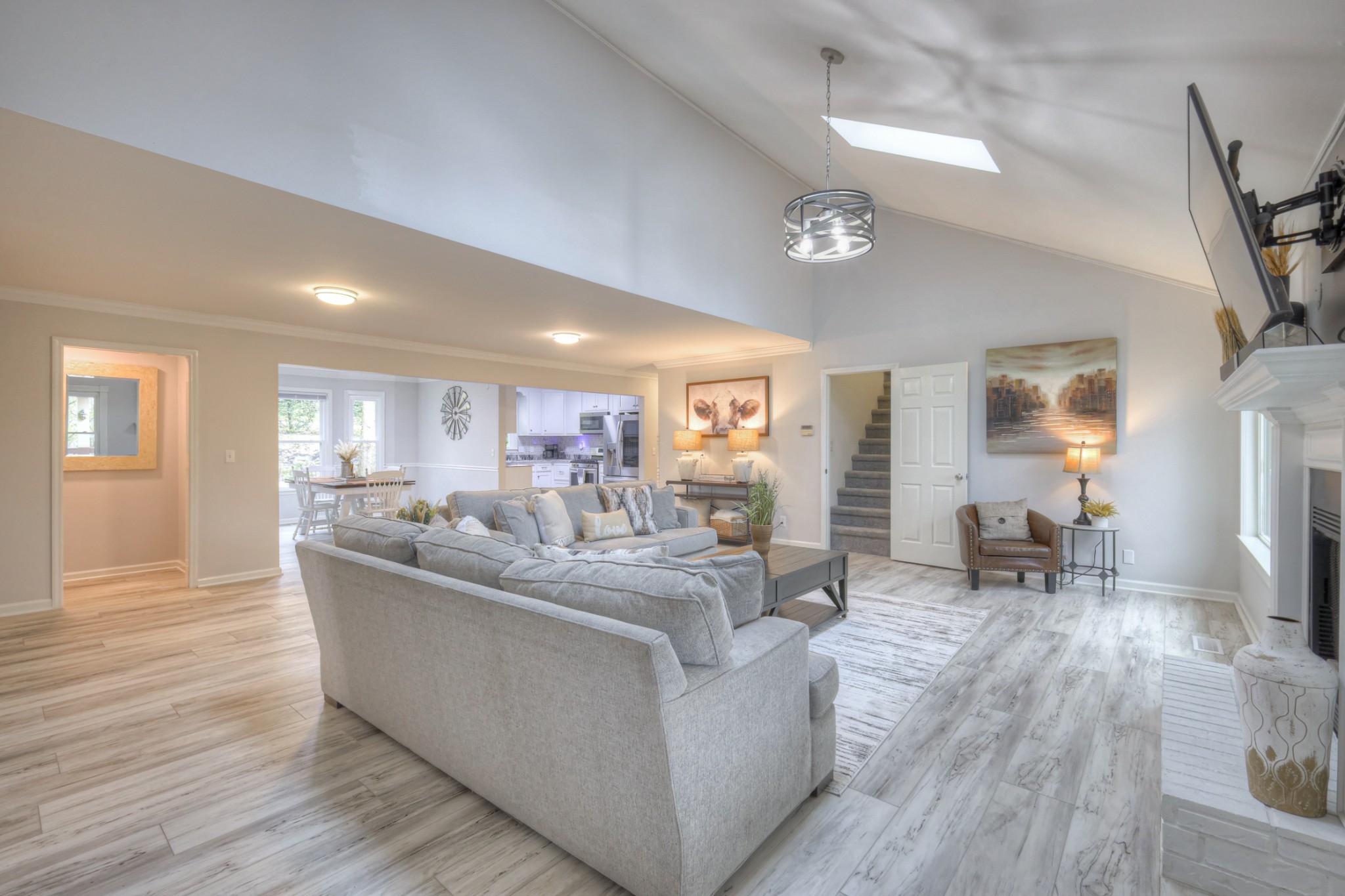 204 Hogan Lane Columbia TN 38401