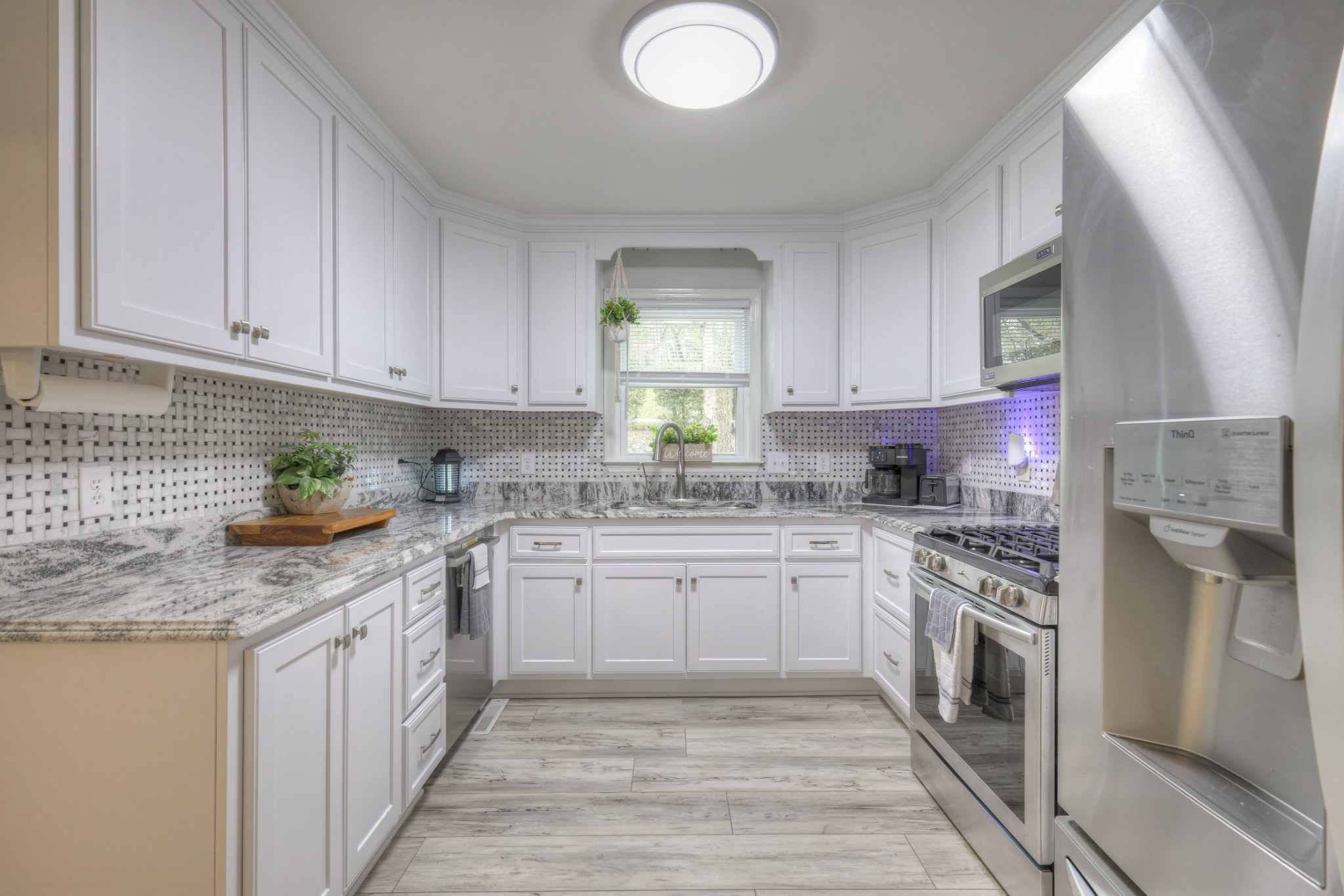 204 Hogan Lane Columbia TN 38401
