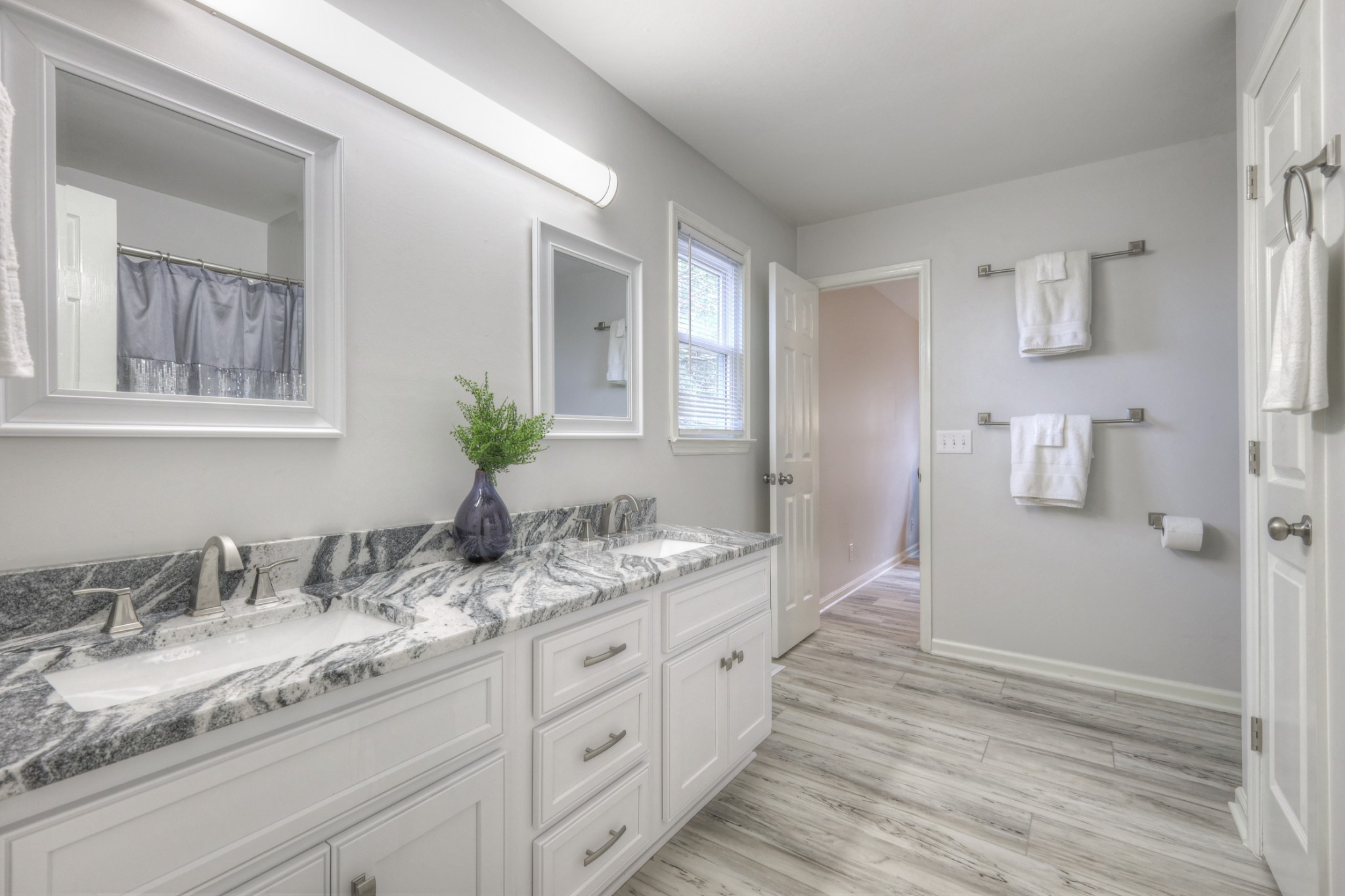 204 Hogan Lane Columbia TN 38401