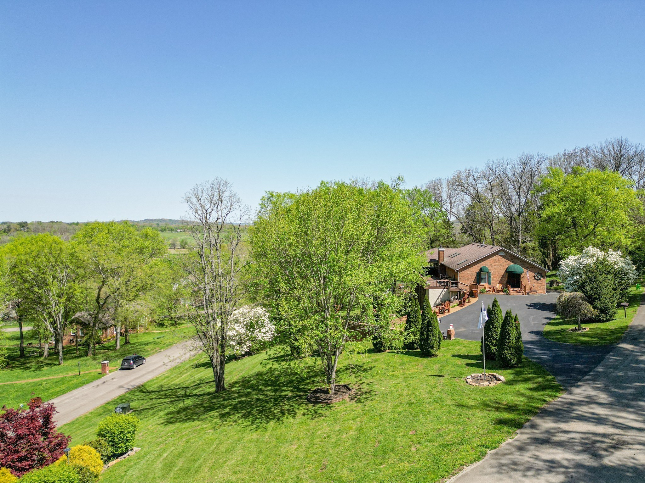 204 Hogan Lane Columbia TN 38401
