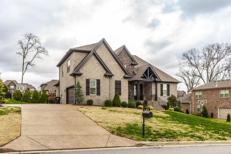 2024 Hawkwell Circle Hendersonville TN 37075