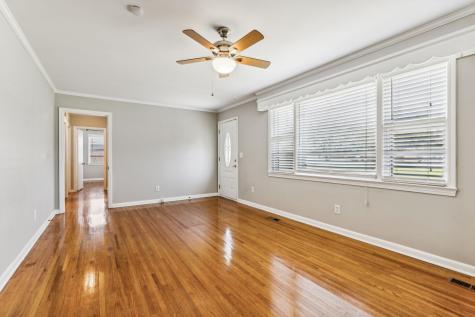 912 Castle Heights Avenue Lebanon TN 37087