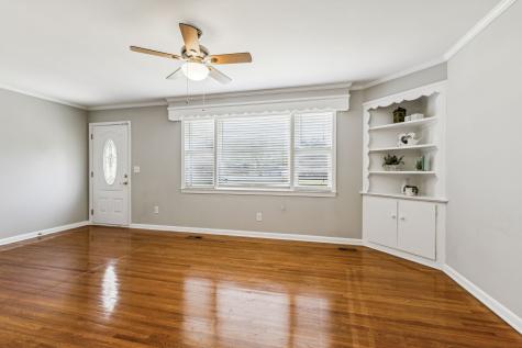 912 Castle Heights Avenue Lebanon TN 37087