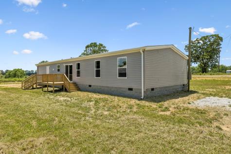 8 Otha Road Summertown TN 38483