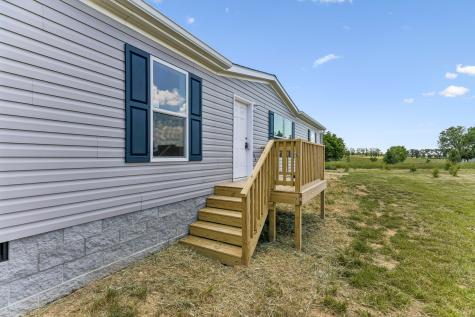 8 Otha Road Summertown TN 38483