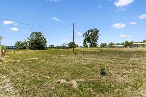 8 Otha Road Summertown TN 38483