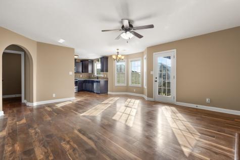 3768 Tradewinds Terrace Clarksville TN 37040
