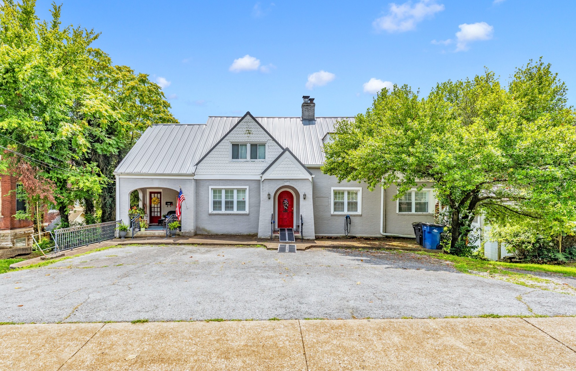 609 W 7th Street Columbia TN 38401