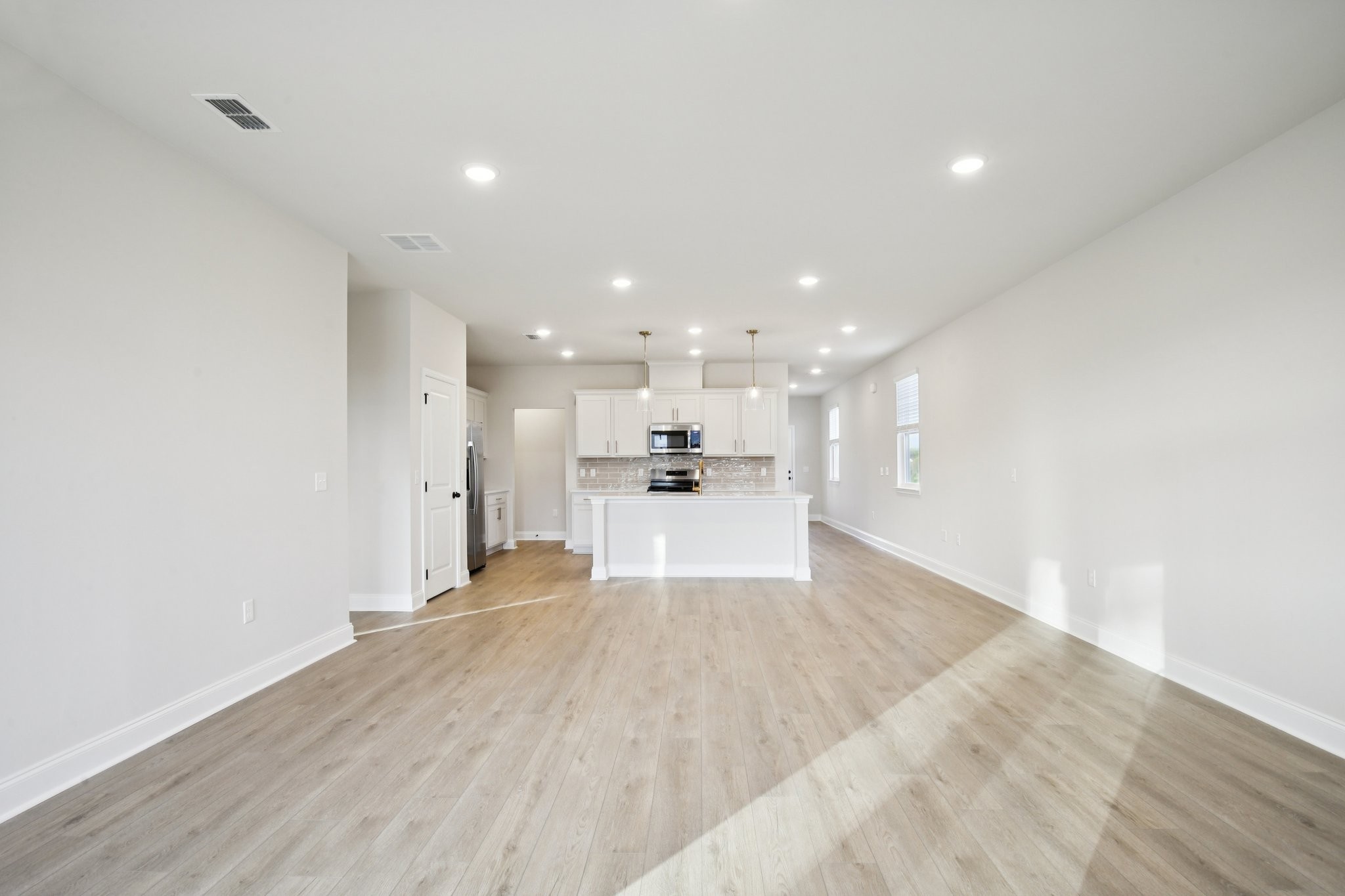 1090 Large Poppy Drive La Vergne TN 37086