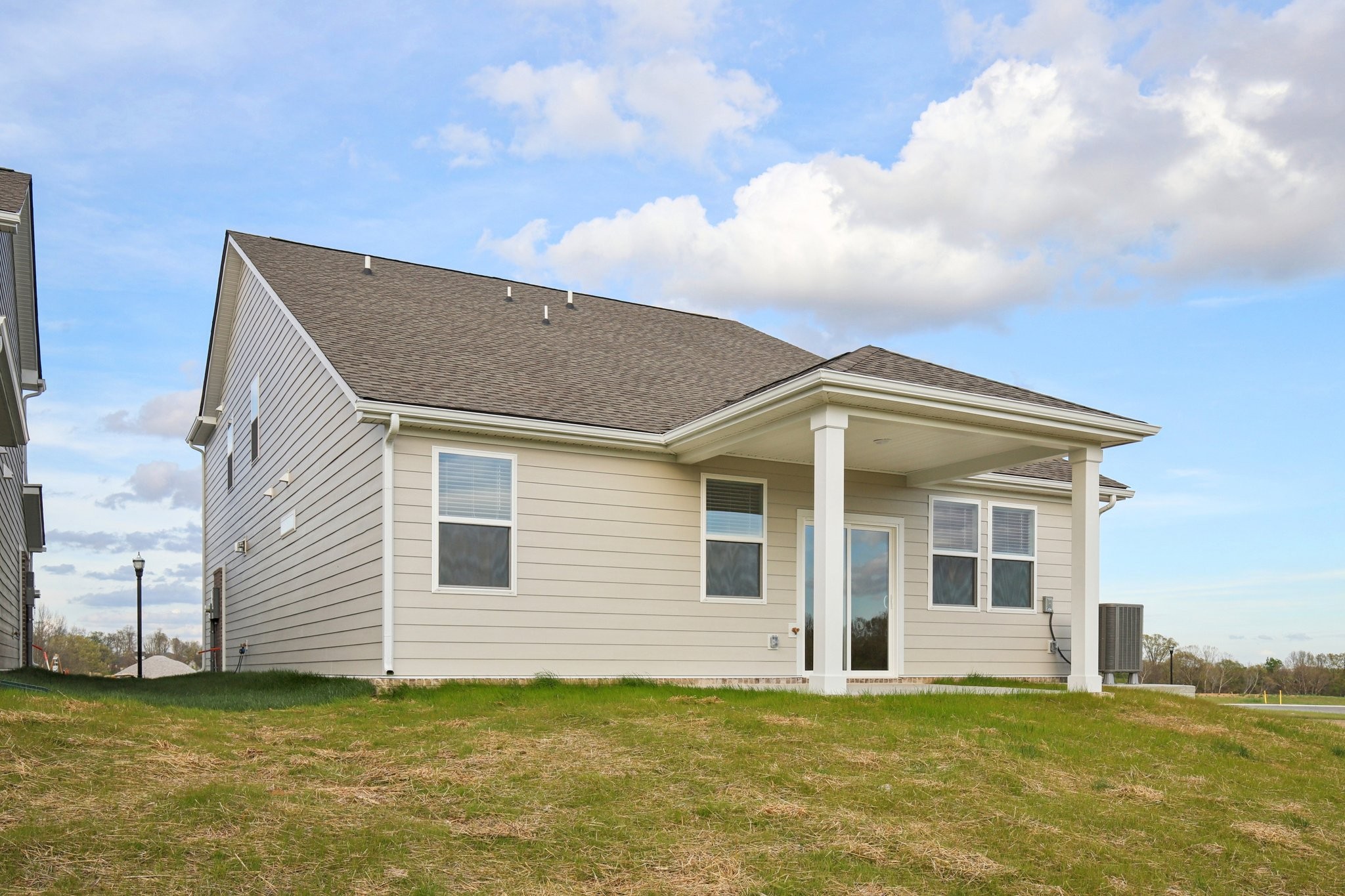 1090 Large Poppy Drive La Vergne TN 37086