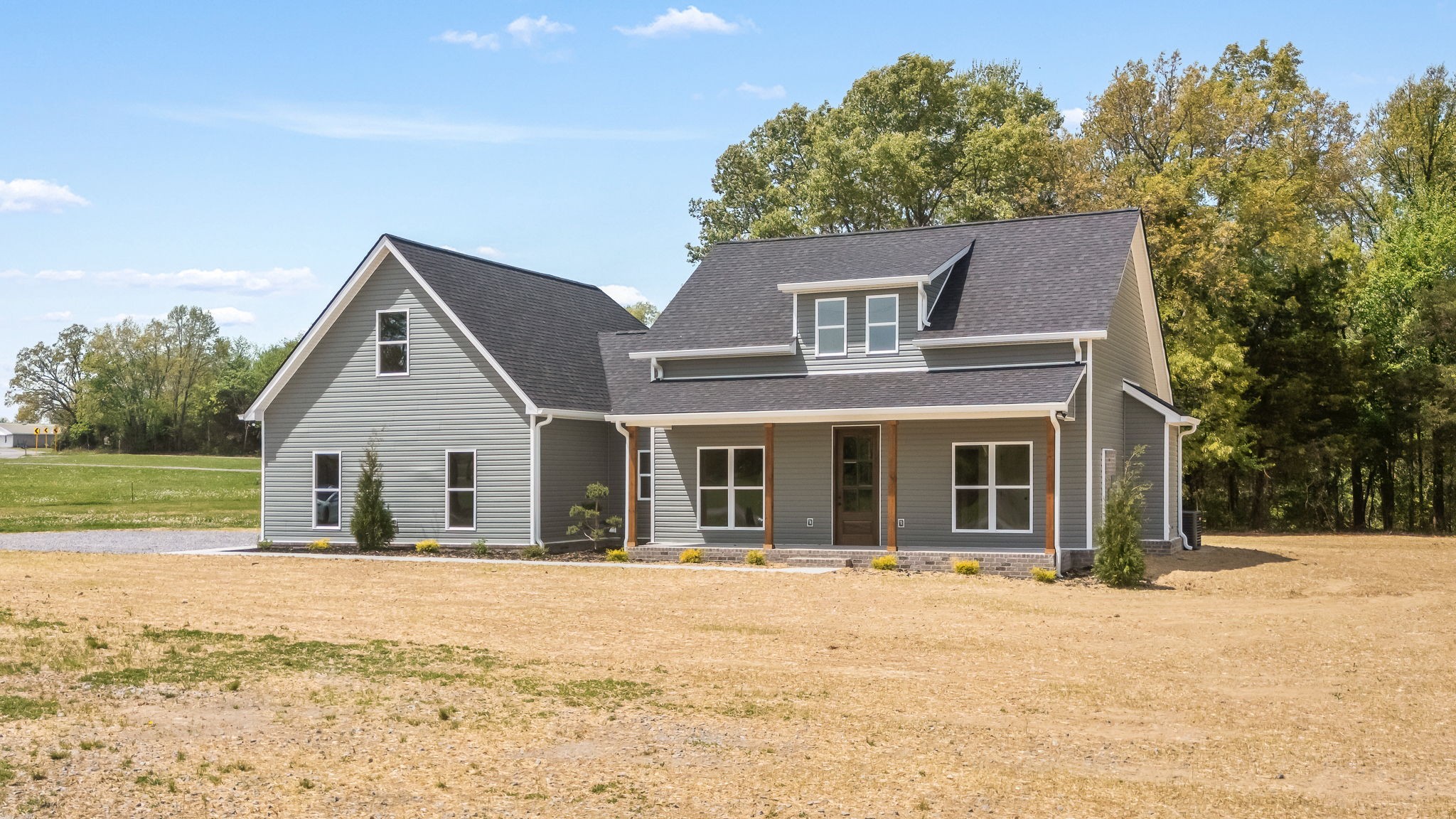3776 Hollow Springs Road Bradyville TN 37026