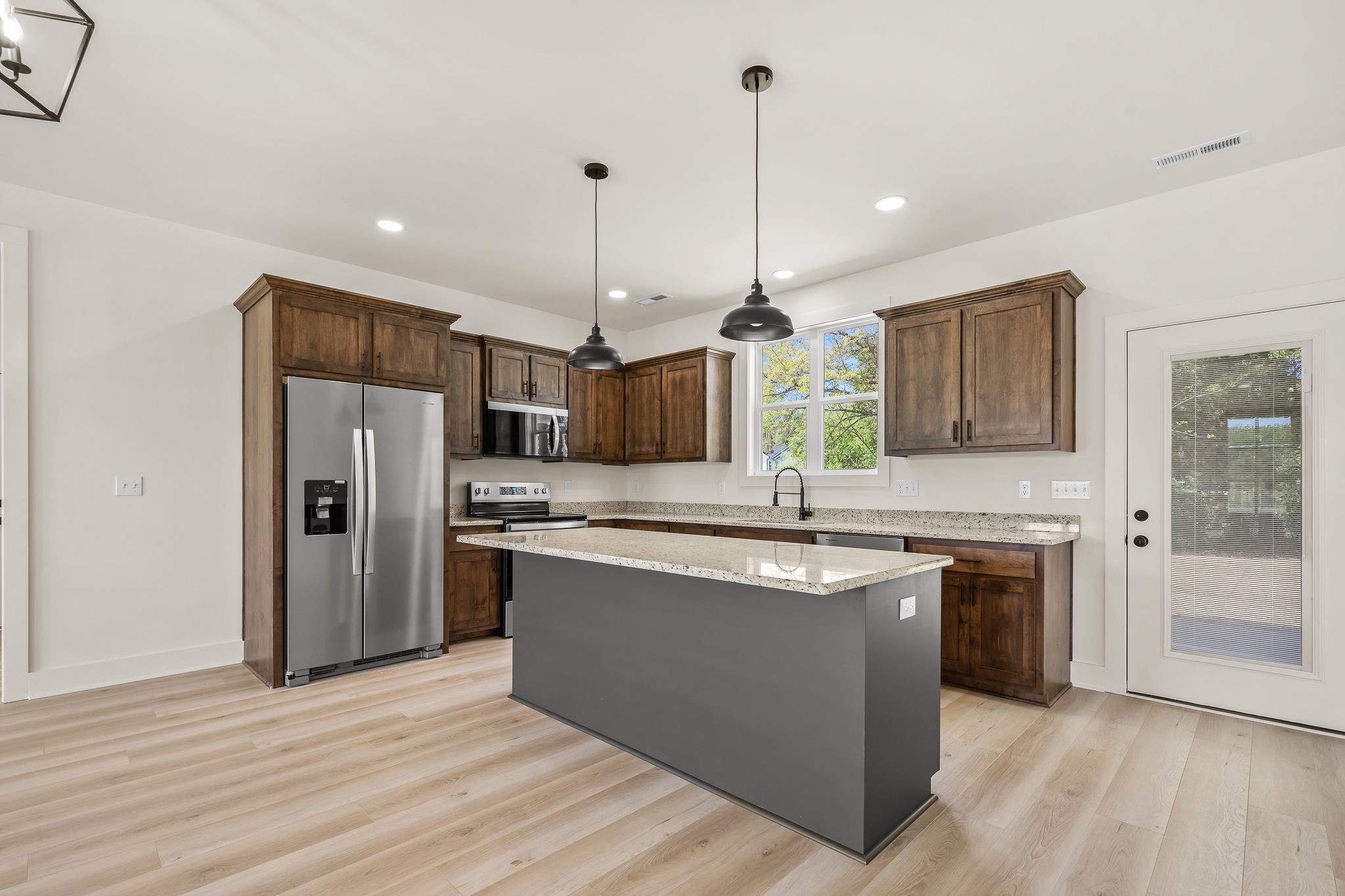 3776 Hollow Springs Road Bradyville TN 37026