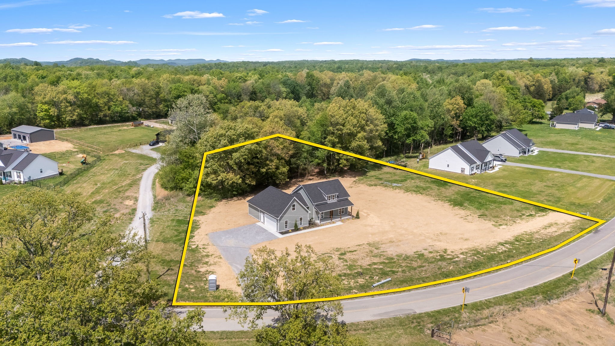 3776 Hollow Springs Road Bradyville TN 37026