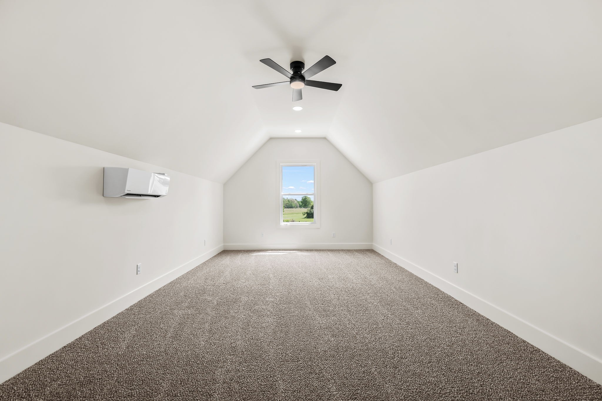 3776 Hollow Springs Road Bradyville TN 37026