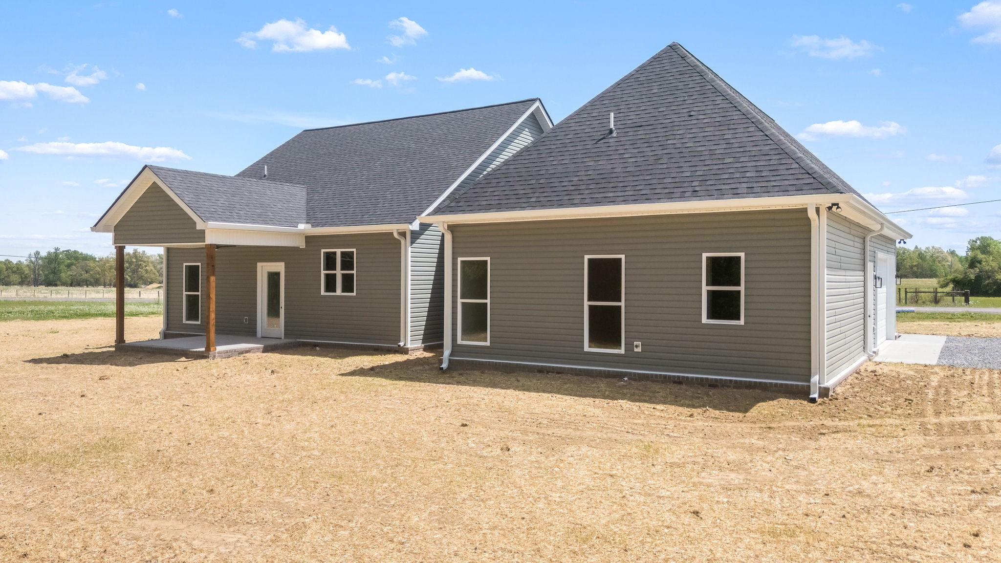 3776 Hollow Springs Road Bradyville TN 37026