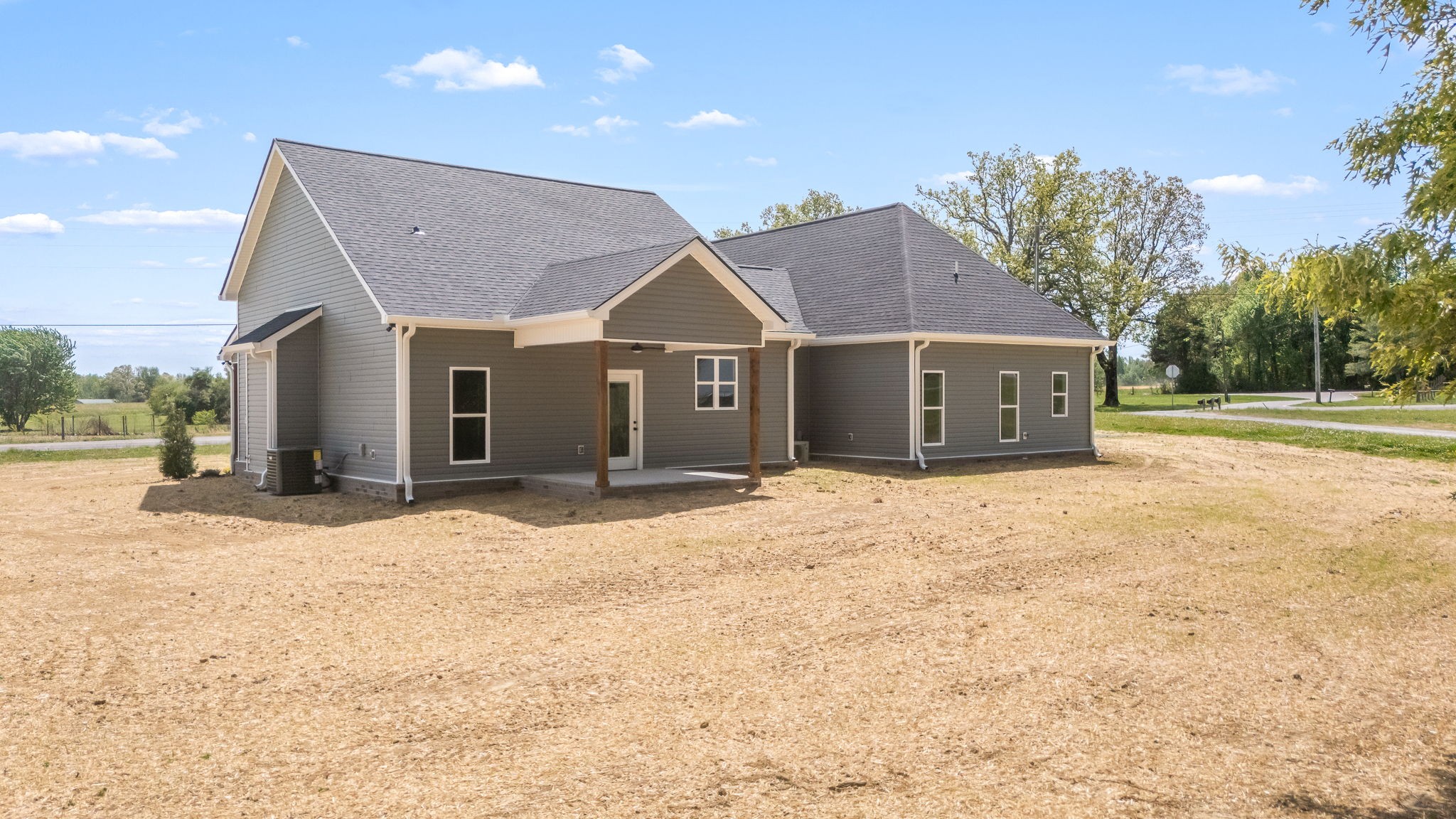3776 Hollow Springs Road Bradyville TN 37026