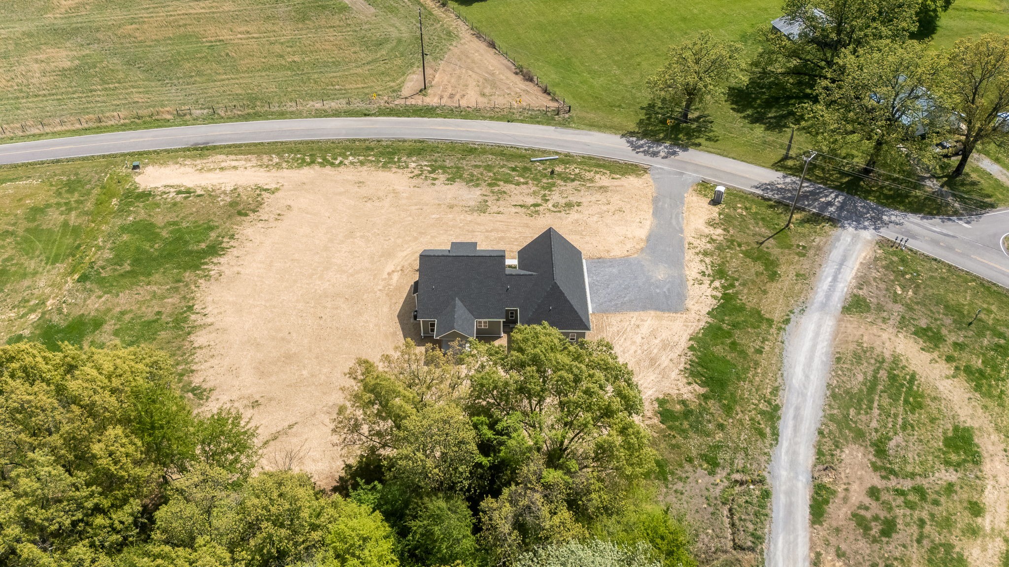 3776 Hollow Springs Road Bradyville TN 37026