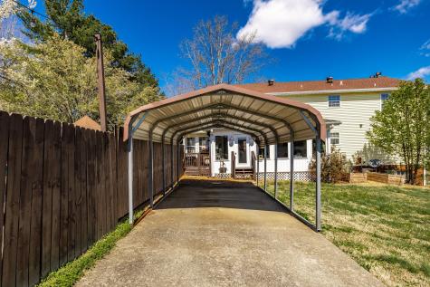 6761 Hall Road Greenbrier TN 37073