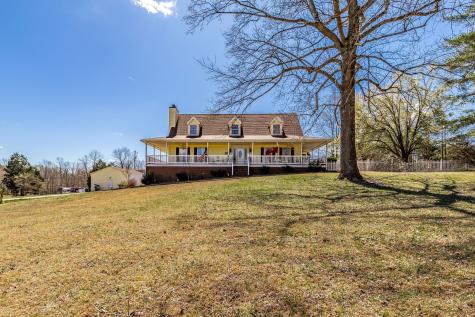 6761 Hall Road Greenbrier TN 37073