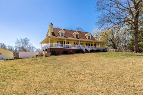 6761 Hall Road Greenbrier TN 37073