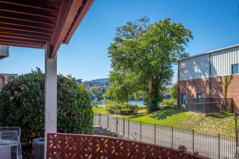 458 River Street Chattanooga TN 37405