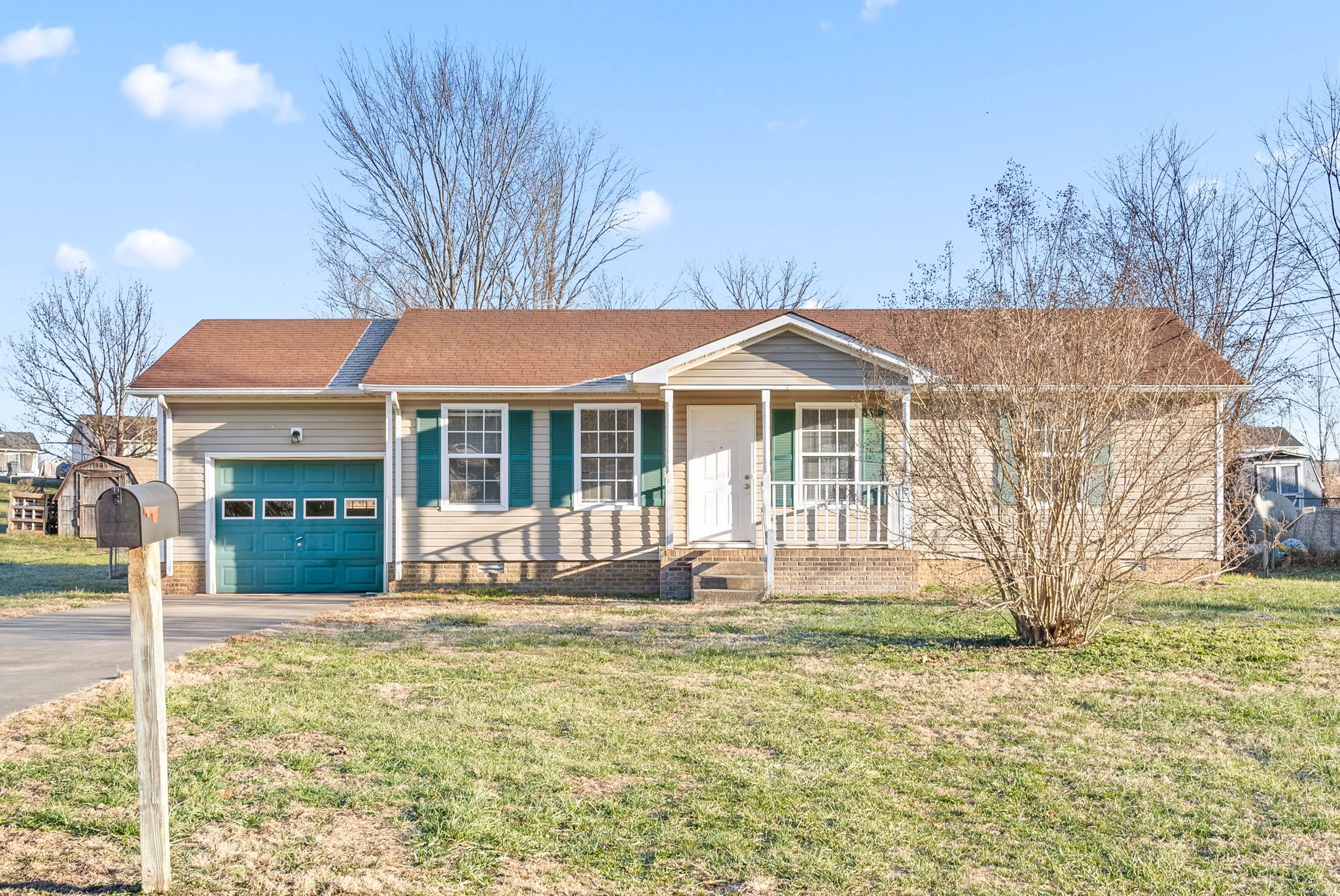 125 Grant Avenue Oak Grove KY 42262