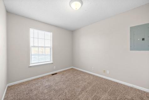 125 Grant Avenue Oak Grove KY 42262