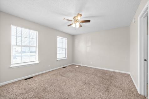 125 Grant Avenue Oak Grove KY 42262