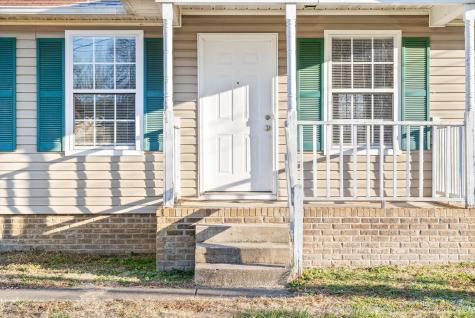 125 Grant Avenue Oak Grove KY 42262