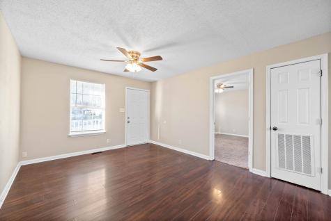 125 Grant Avenue Oak Grove KY 42262