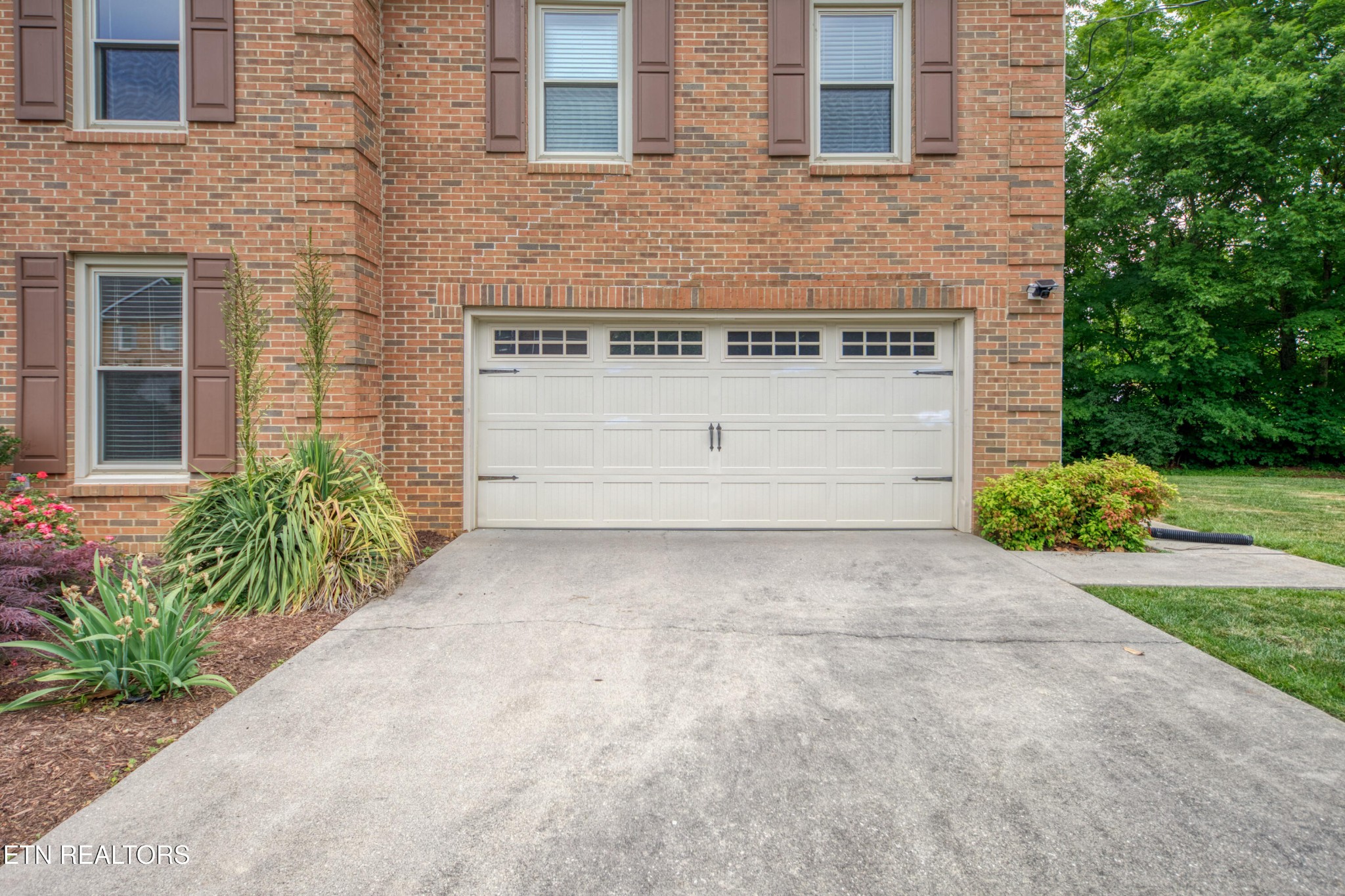 8901 Straw Flower Drive Knoxville TN 37922