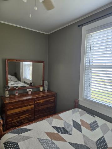 1605 New Dry Hollow Road Vanleer TN 37181